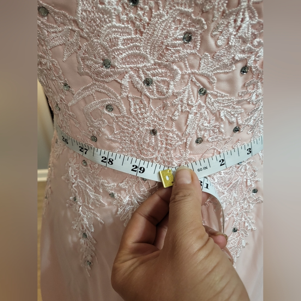 Modest lace bridesmaid dress - Picture 14 of 14